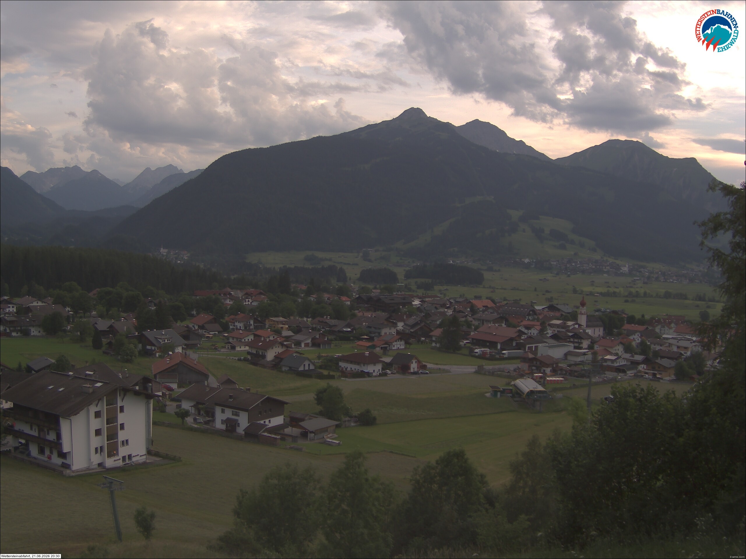 Archived image Webcam Sonnenhang chairlift Ehrwald