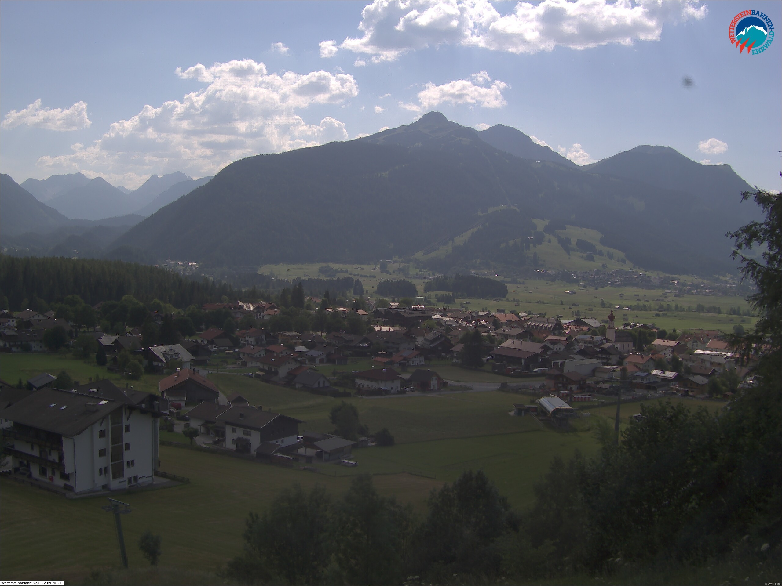 Archiv Foto Webcam Sonnenhang Sessellift Ehrwald