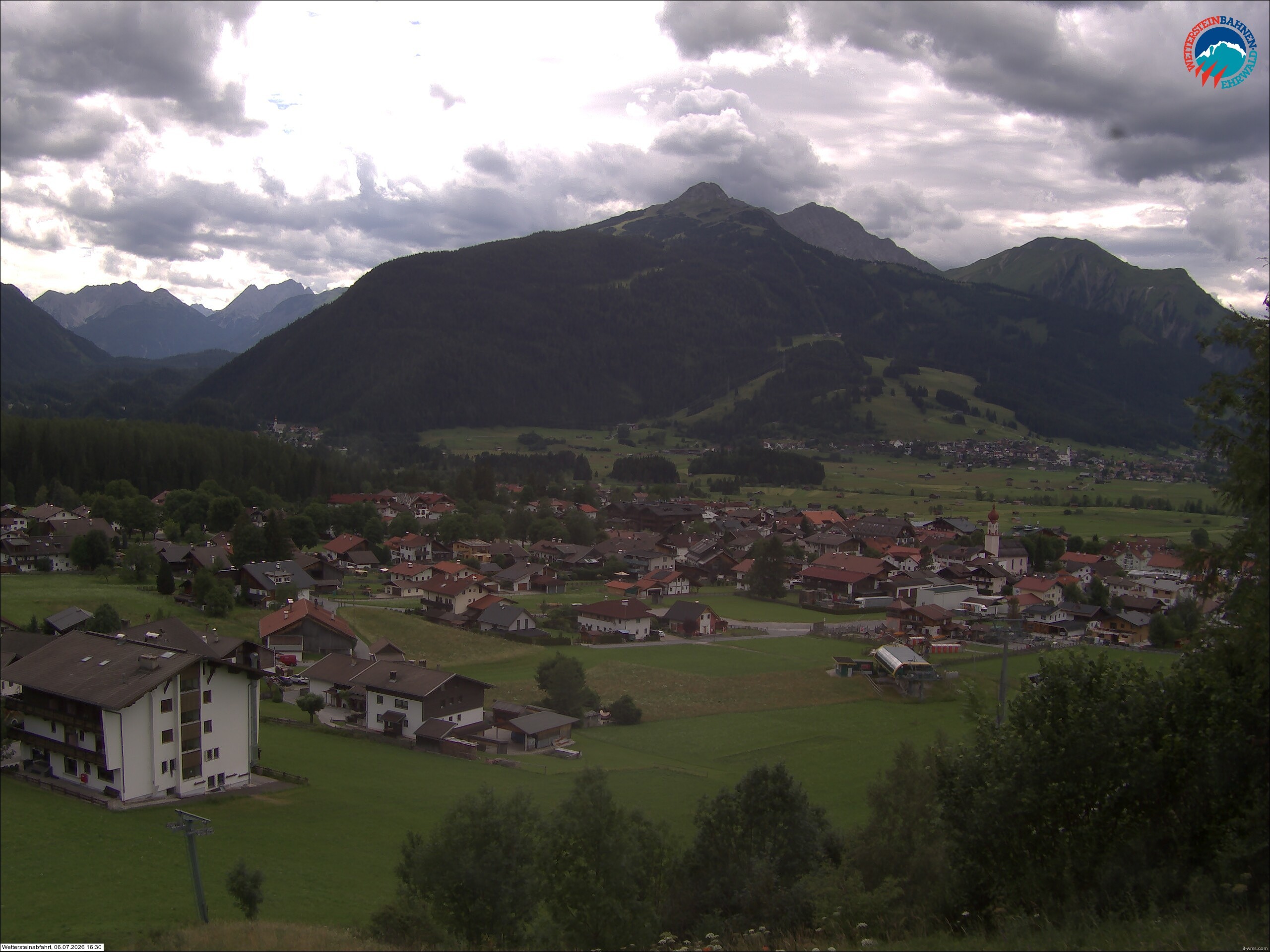 Archiv Foto Webcam Sonnenhang Sessellift Ehrwald