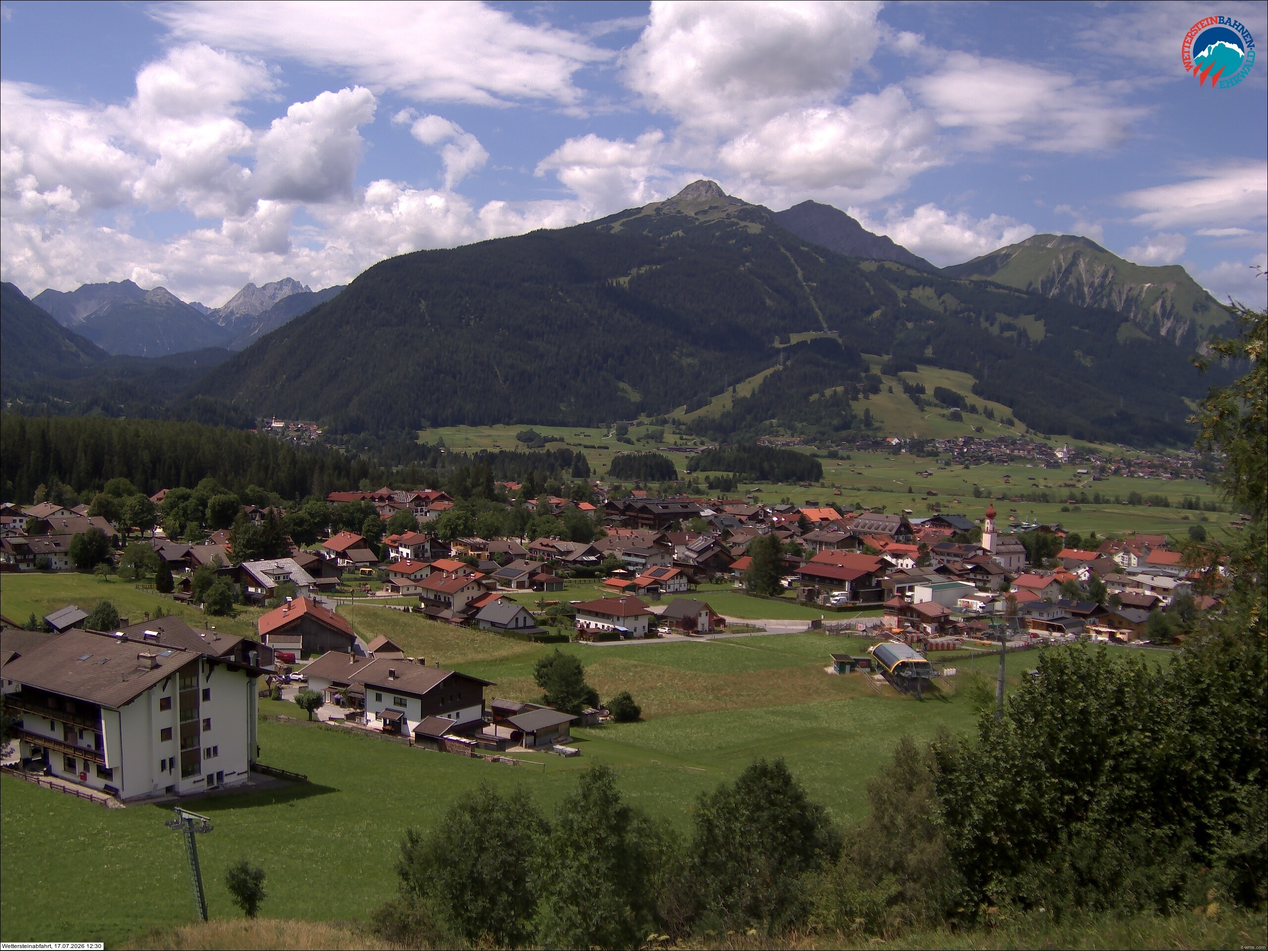 Archiv Foto Webcam Sonnenhang Sessellift Ehrwald