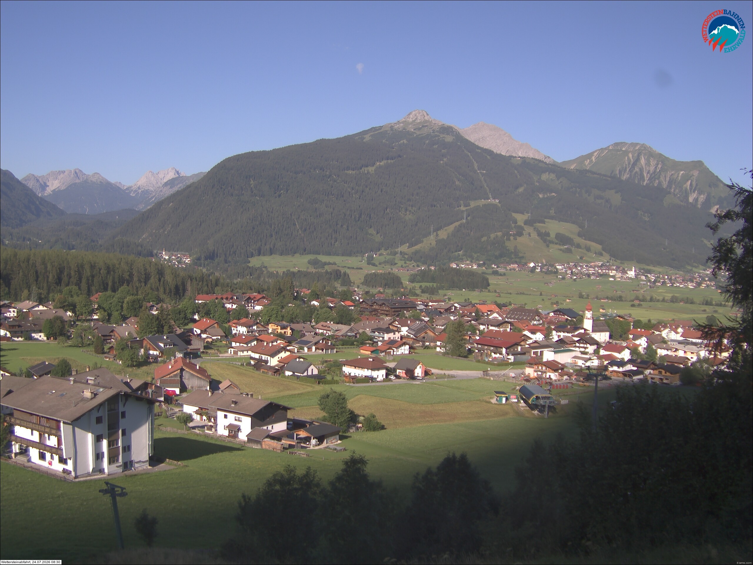 Archived image Webcam Sonnenhang chairlift Ehrwald