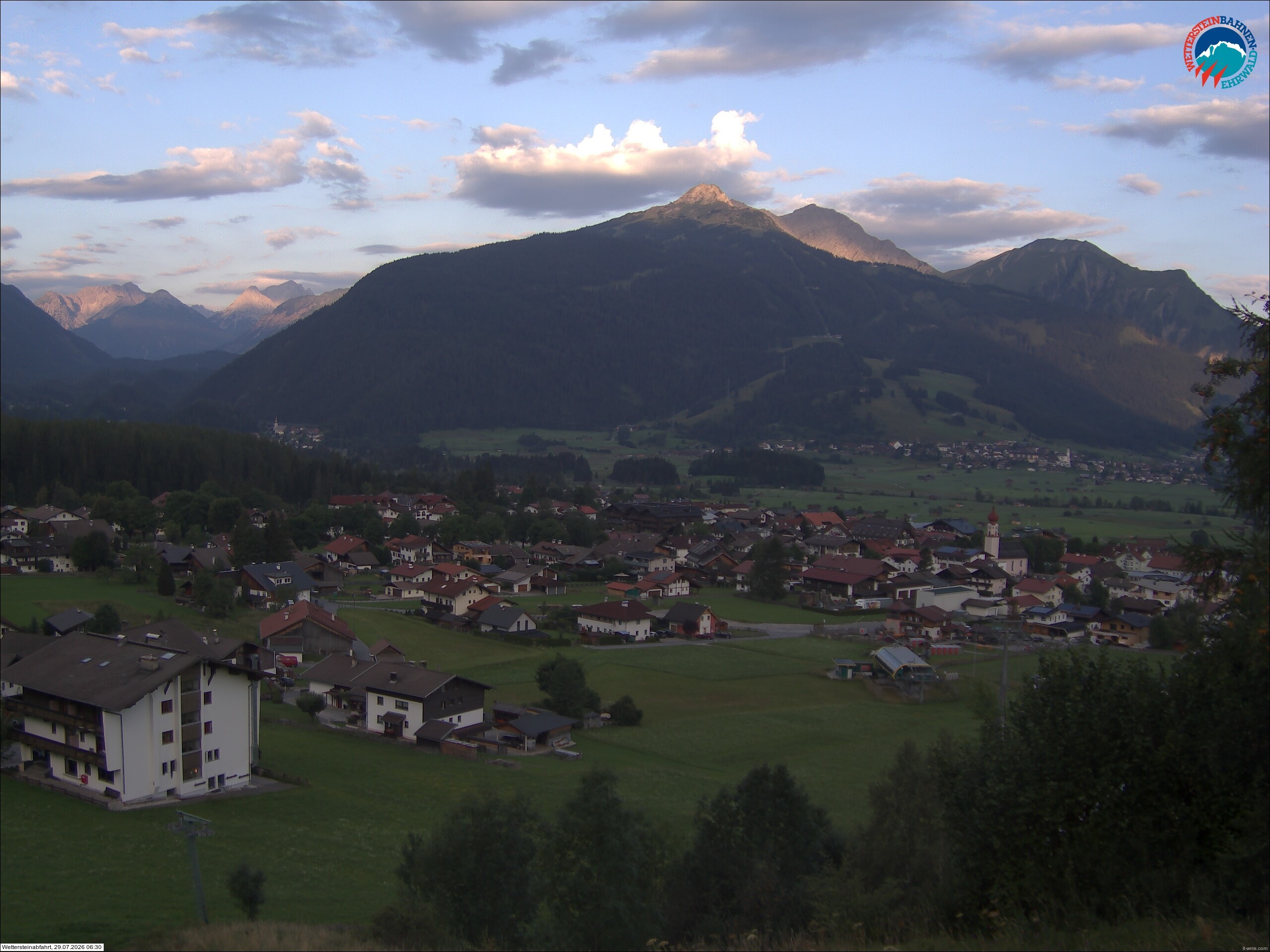 Archiv Foto Webcam Sonnenhang Sessellift Ehrwald