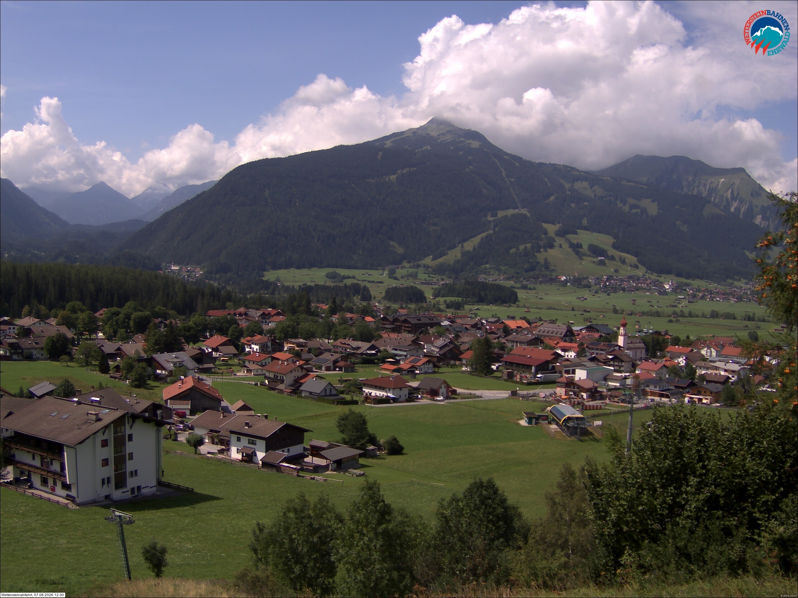 Archived image Webcam Sonnenhang chairlift Ehrwald