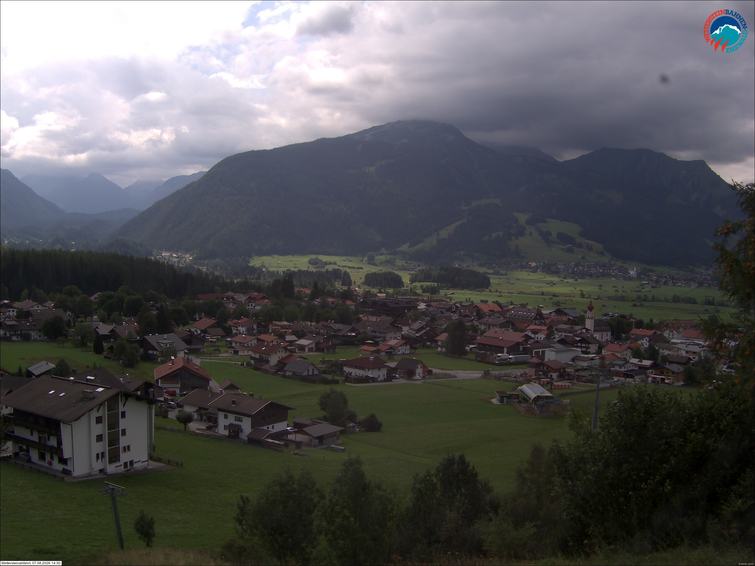 Archived image Webcam Sonnenhang chairlift Ehrwald
