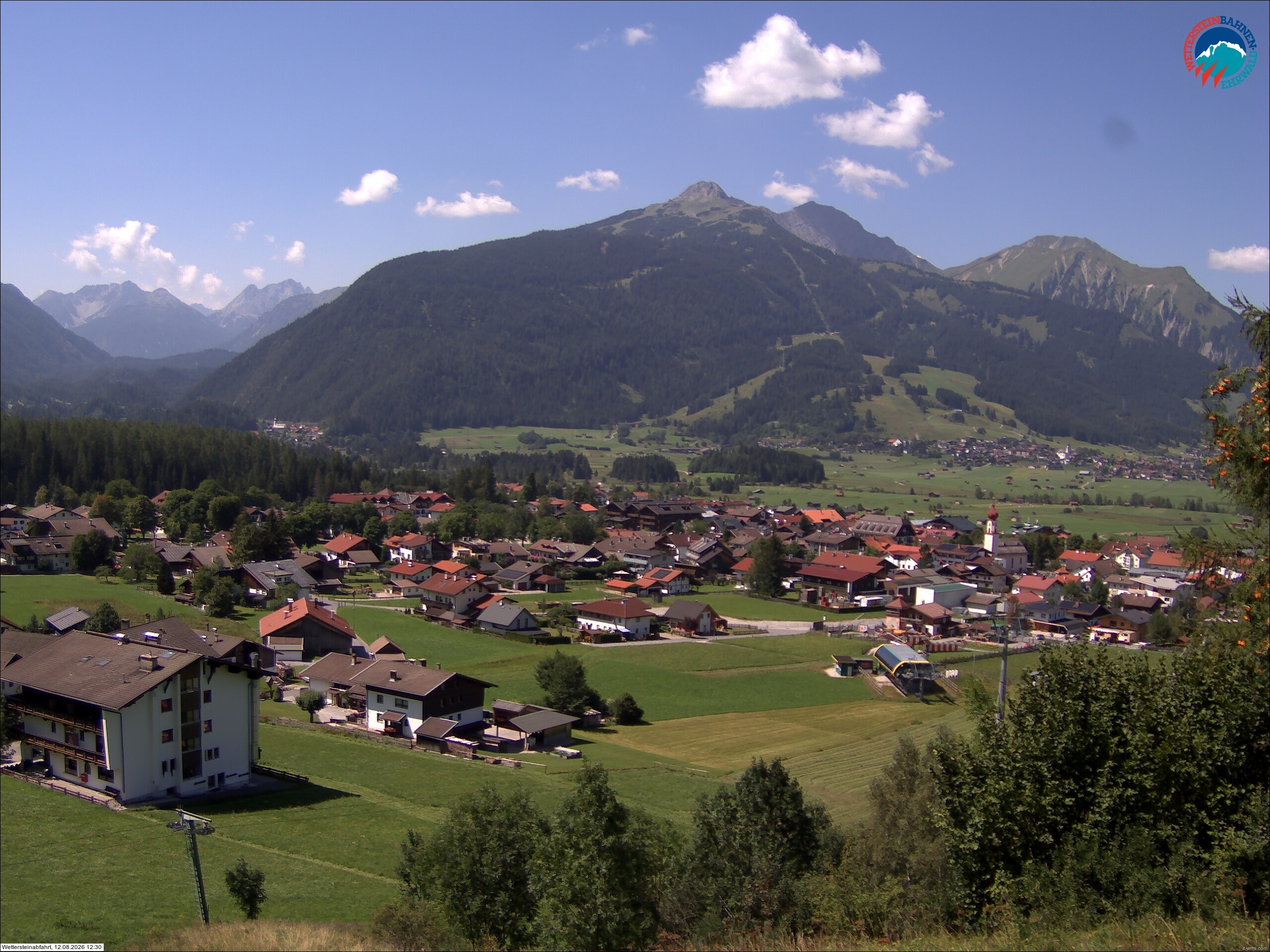 Archived image Webcam Sonnenhang chairlift Ehrwald