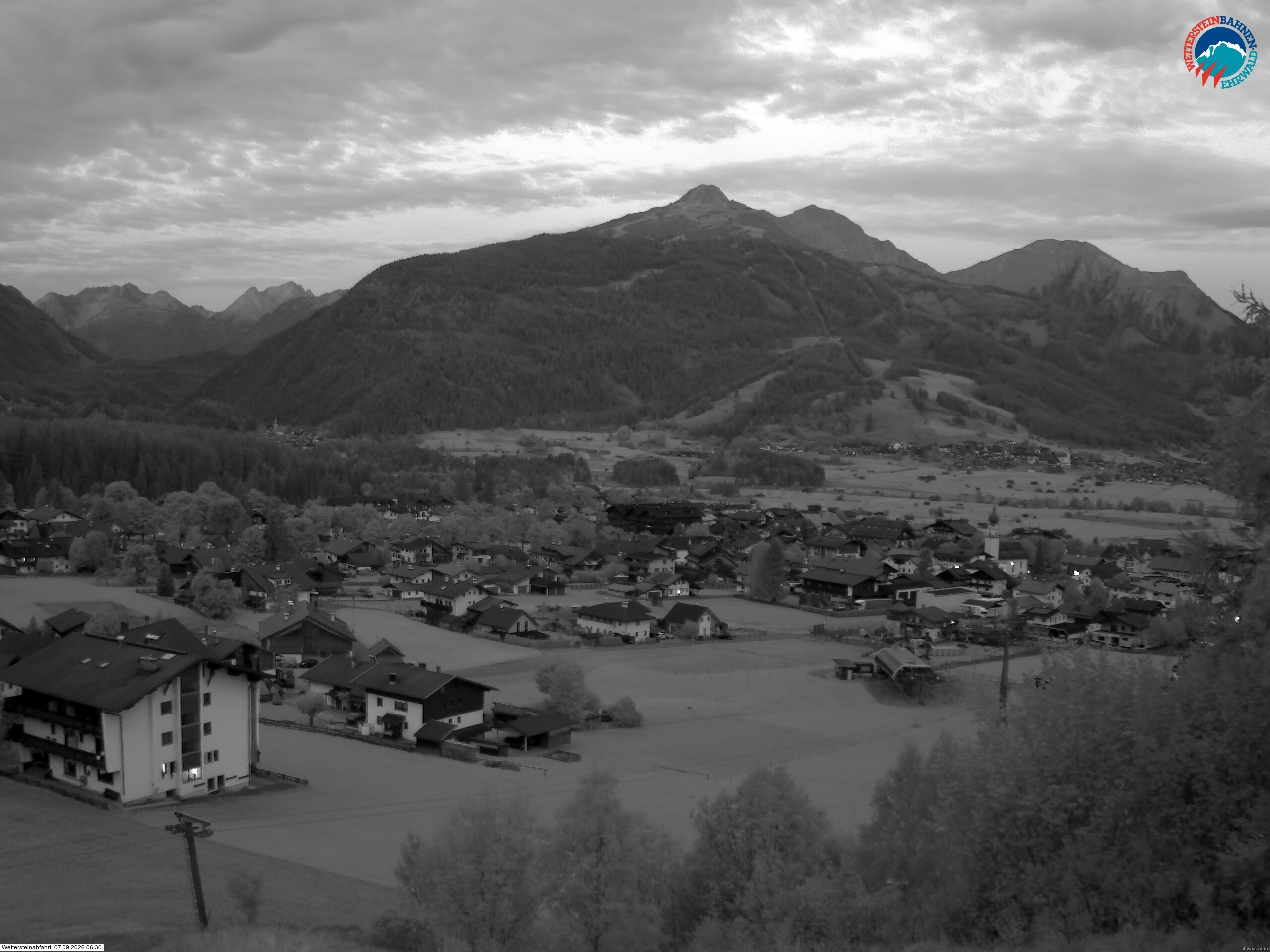 Archiv Foto Webcam Sonnenhang Sessellift Ehrwald