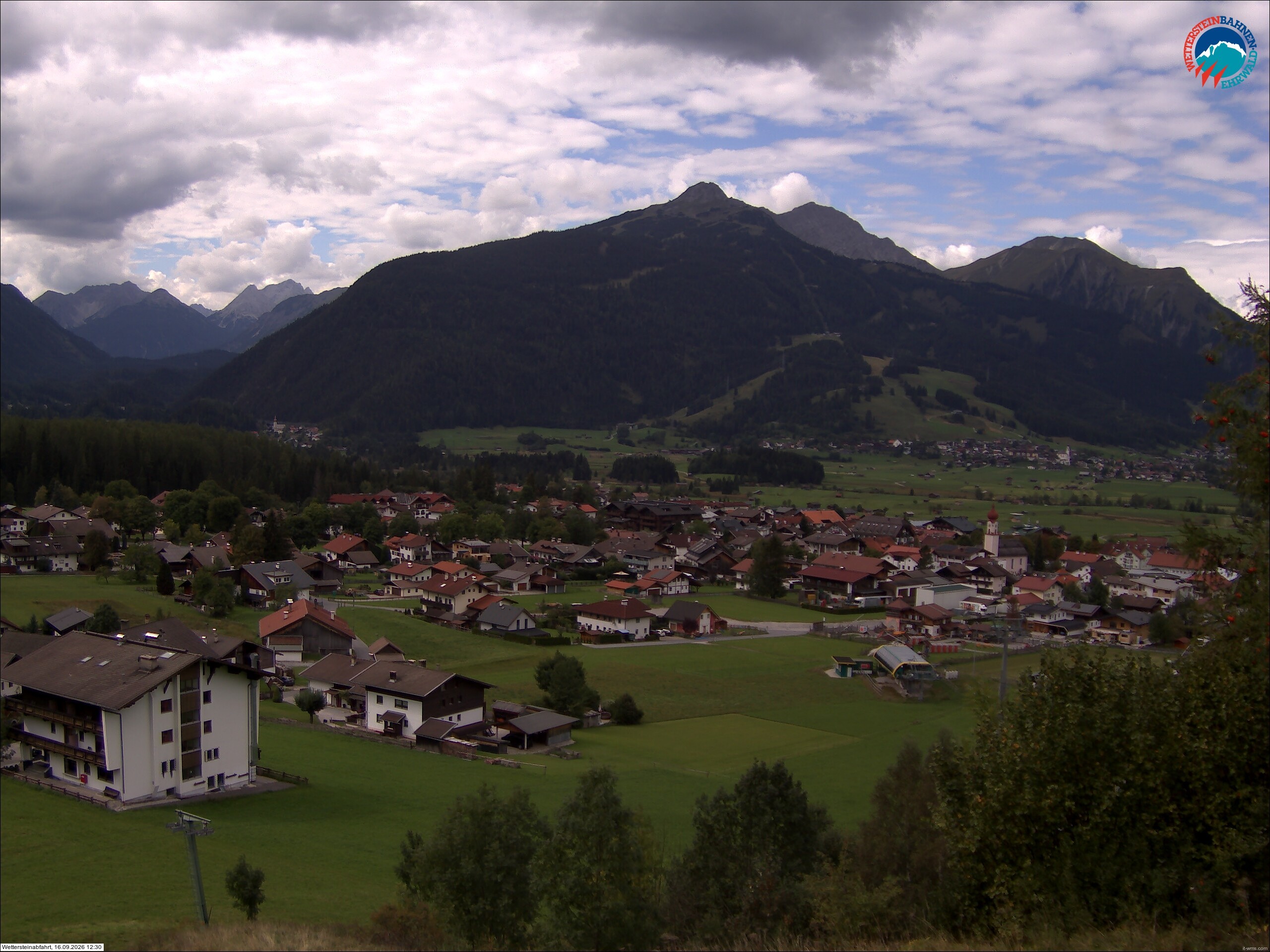 Archiv Foto Webcam Sonnenhang Sessellift Ehrwald