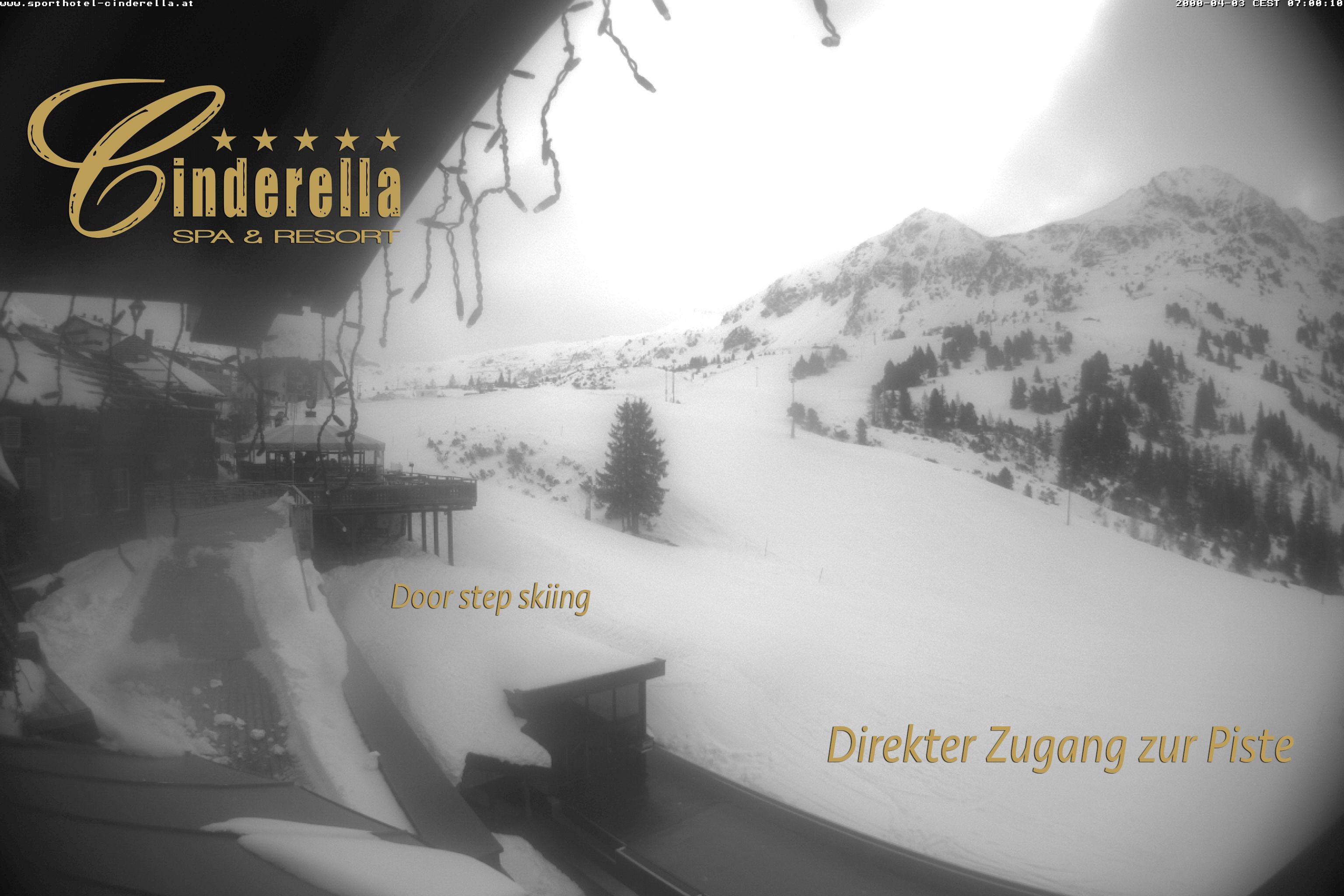 Archived image Webcam Cinderella hotel Ski Obertauern