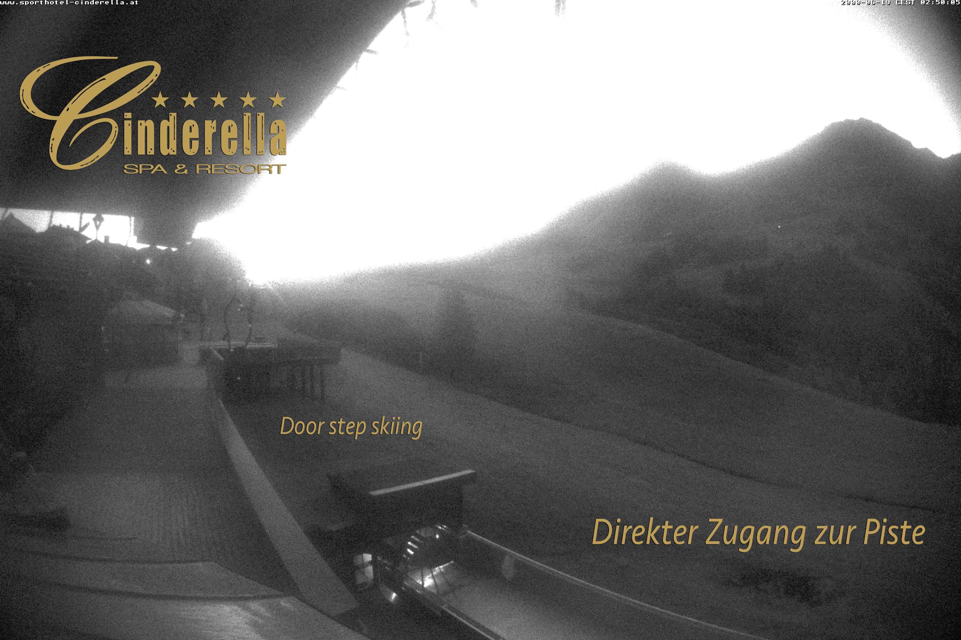 Archived image Webcam Cinderella hotel Ski Obertauern