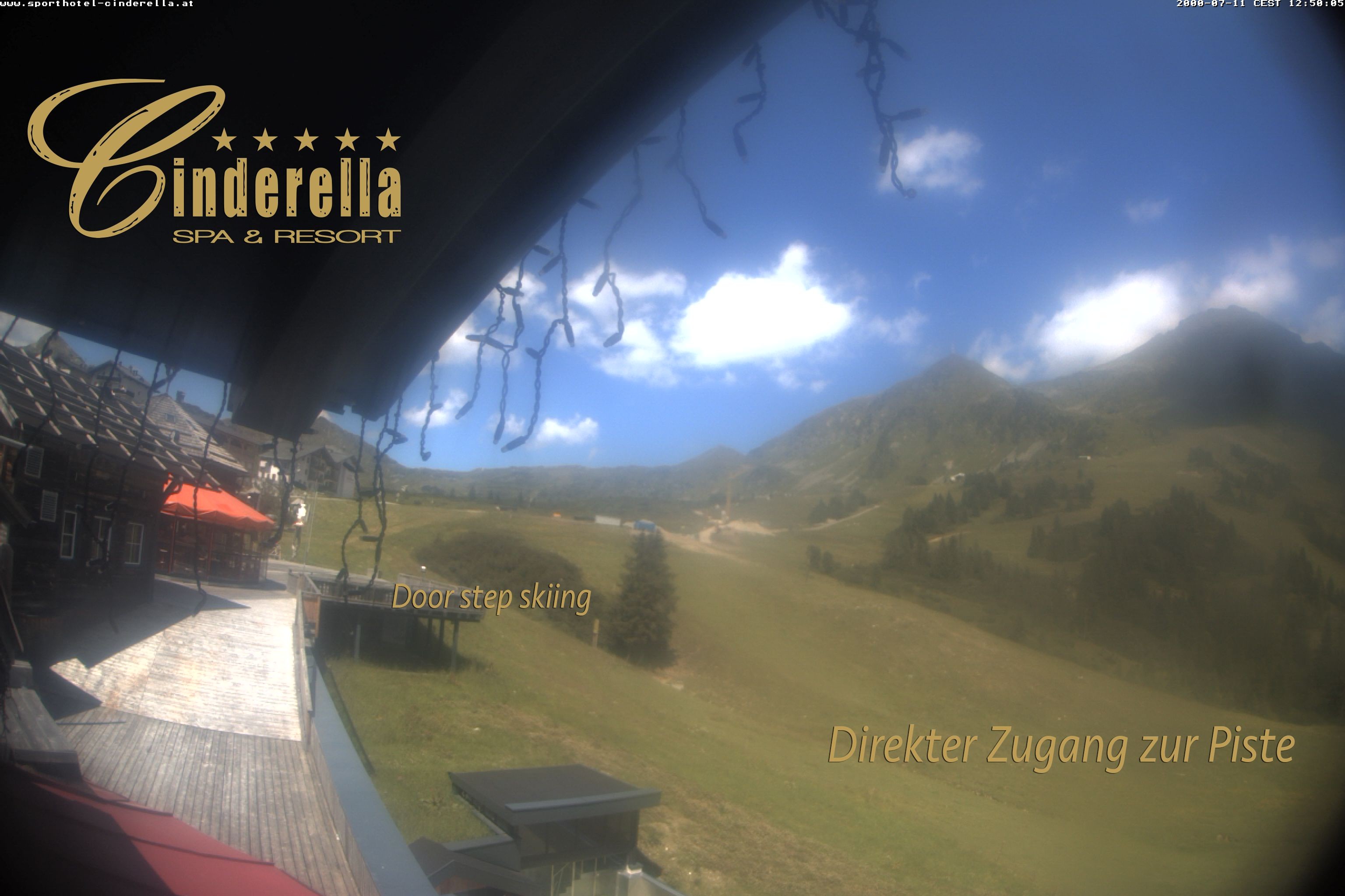 Archived image Webcam Cinderella hotel Ski Obertauern