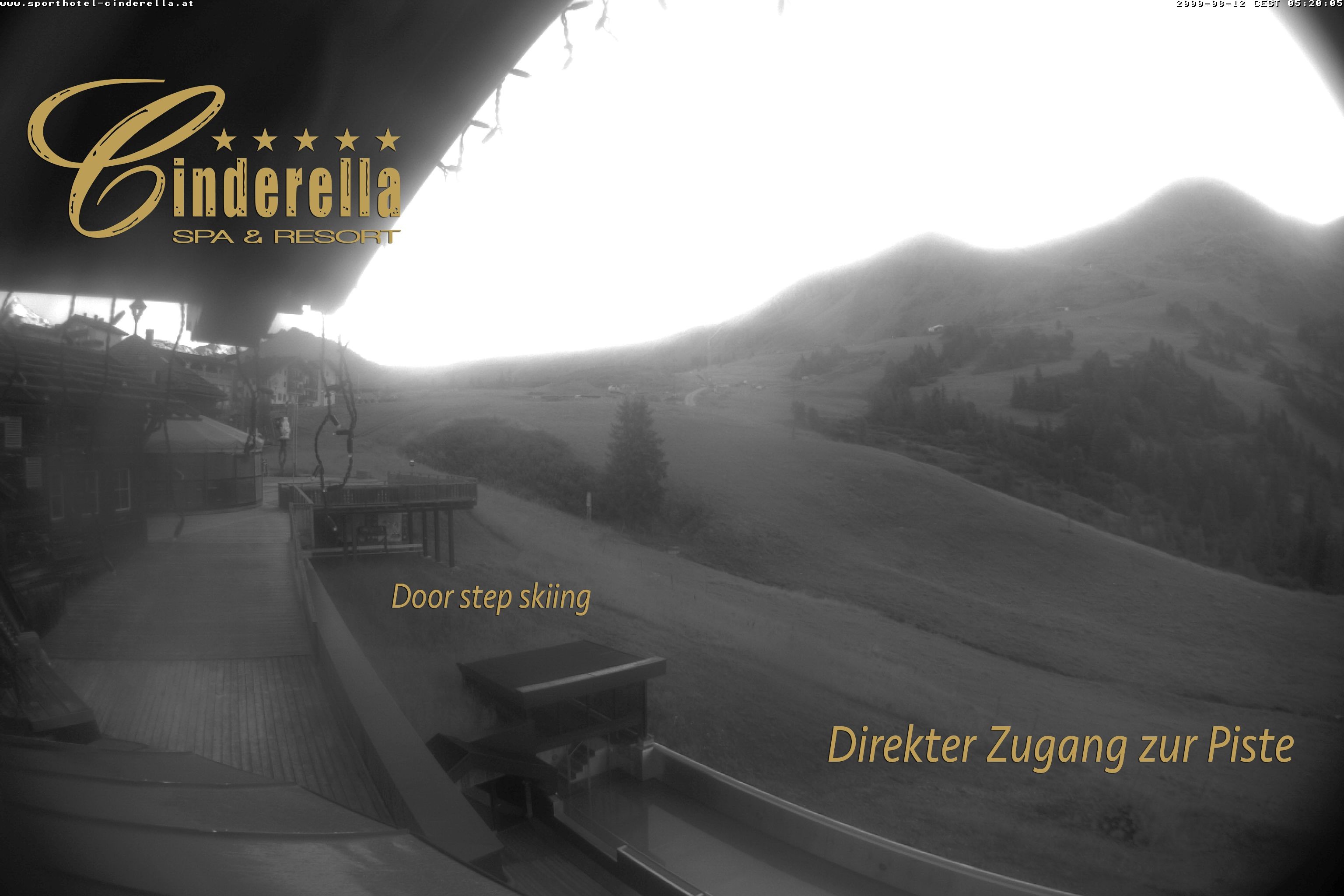 Archived image Webcam Cinderella hotel Ski Obertauern