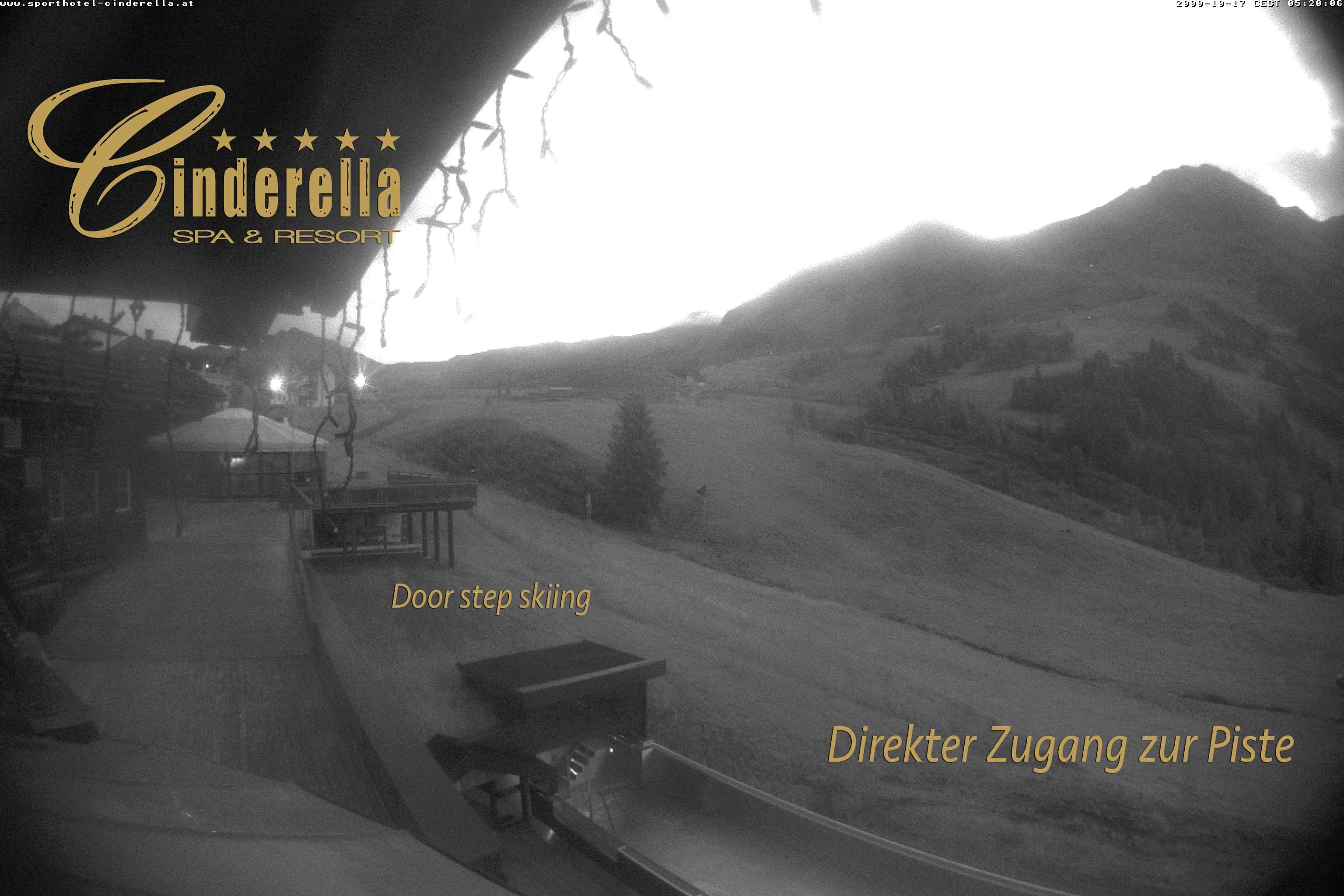 Archived image Webcam Cinderella hotel Ski Obertauern