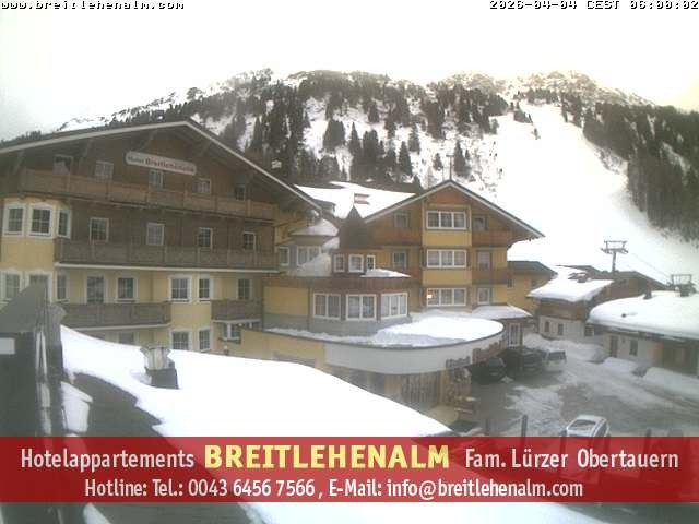 Archived image Webcam View from the hotel Breitlehenalm