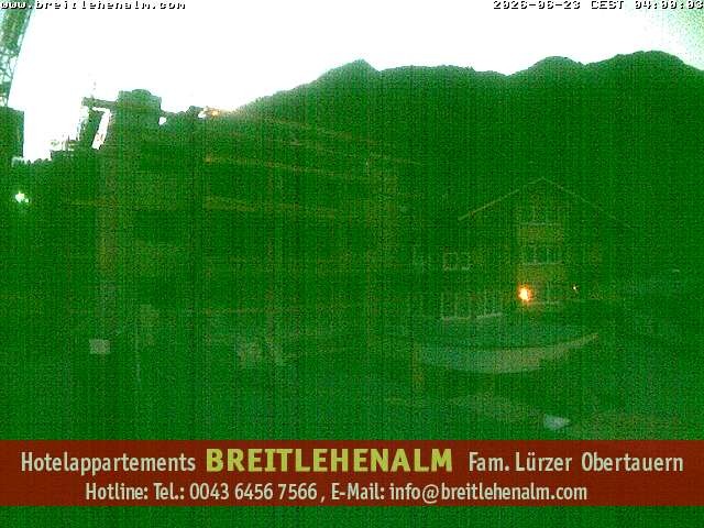 Archived image Webcam View from the hotel Breitlehenalm