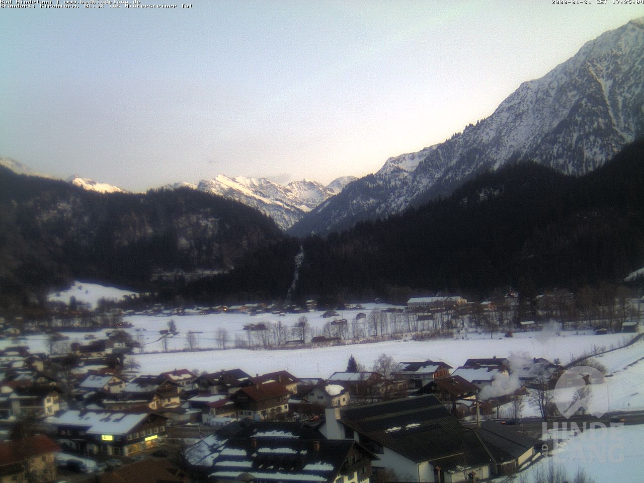 Archiv Foto Webcam Kirchturmblick Richtung Hintersteiner Tal