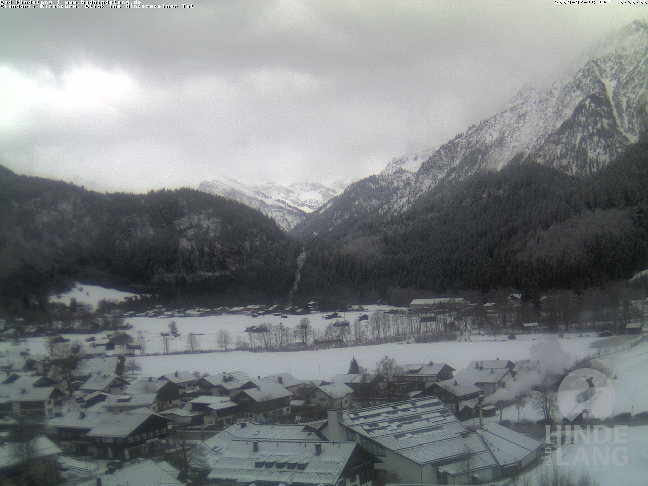 Archiv Foto Webcam Kirchturmblick Richtung Hintersteiner Tal