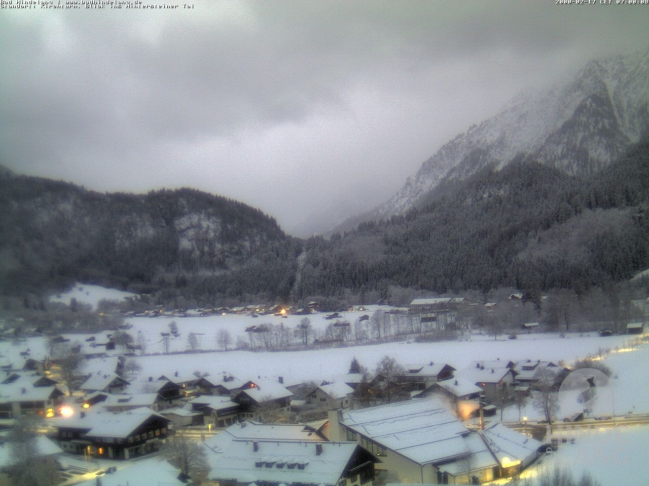Archiv Foto Webcam Kirchturmblick Richtung Hintersteiner Tal