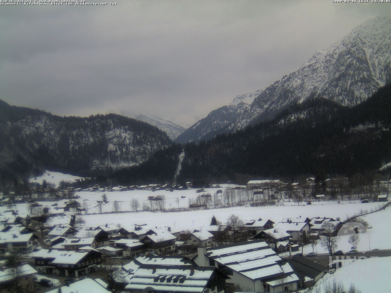 Archiv Foto Webcam Kirchturmblick Richtung Hintersteiner Tal