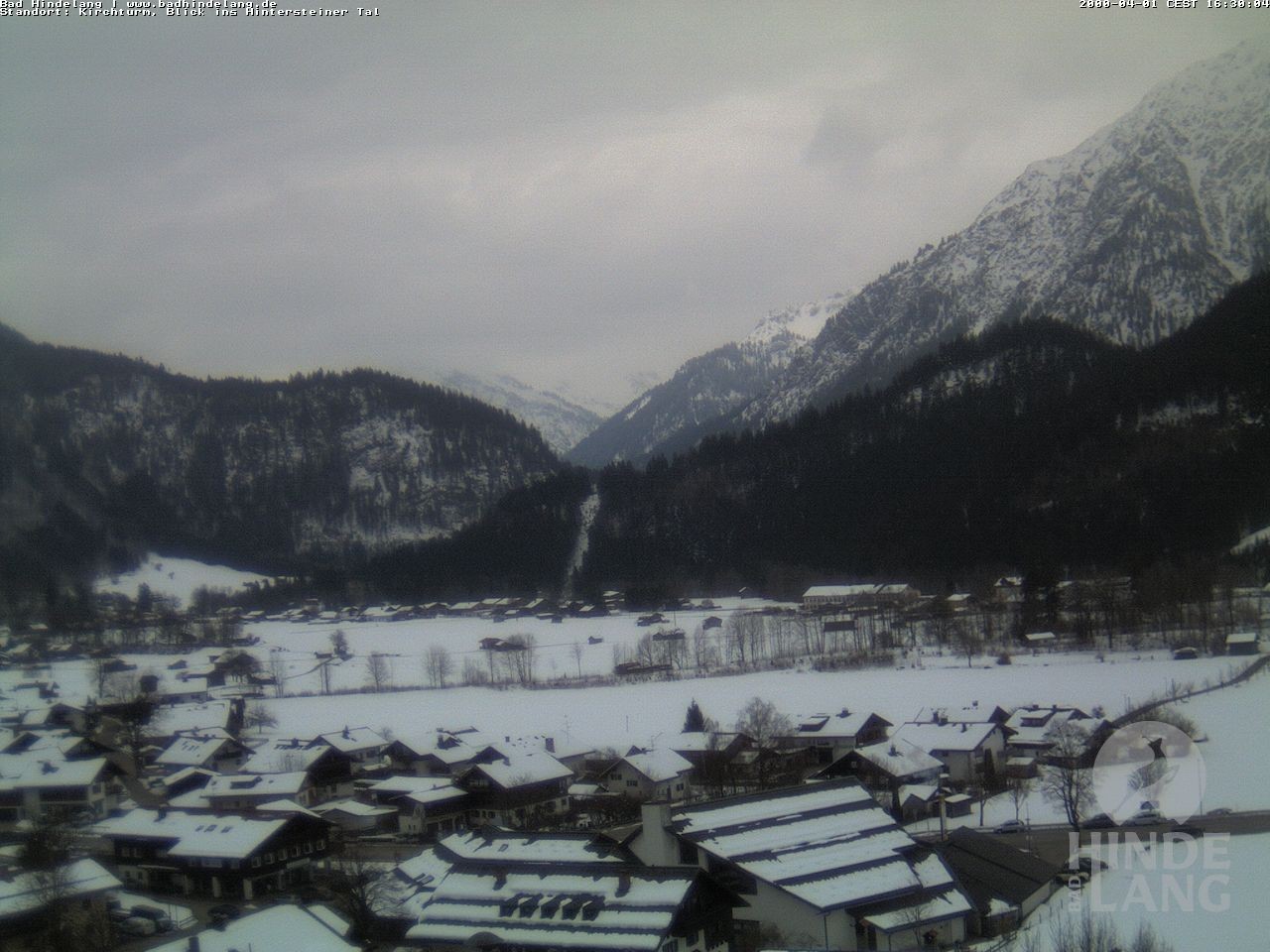 Archiv Foto Webcam Kirchturmblick Richtung Hintersteiner Tal