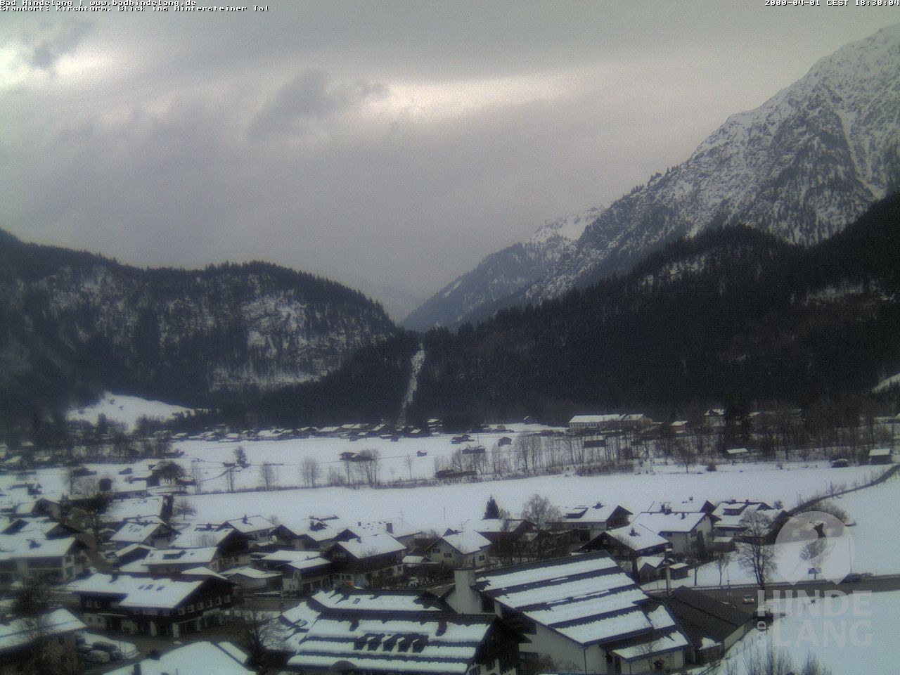 Archiv Foto Webcam Kirchturmblick Richtung Hintersteiner Tal