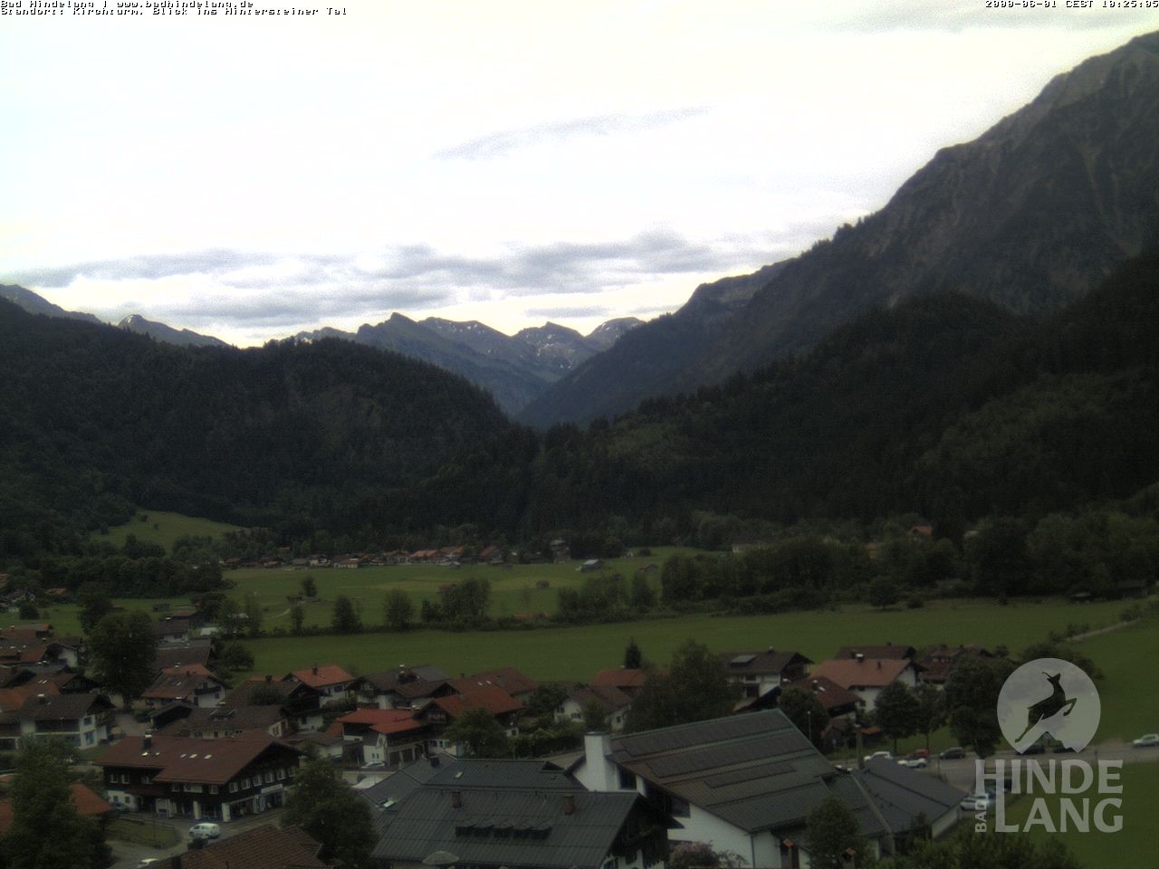 Archiv Foto Webcam Kirchturmblick Richtung Hintersteiner Tal