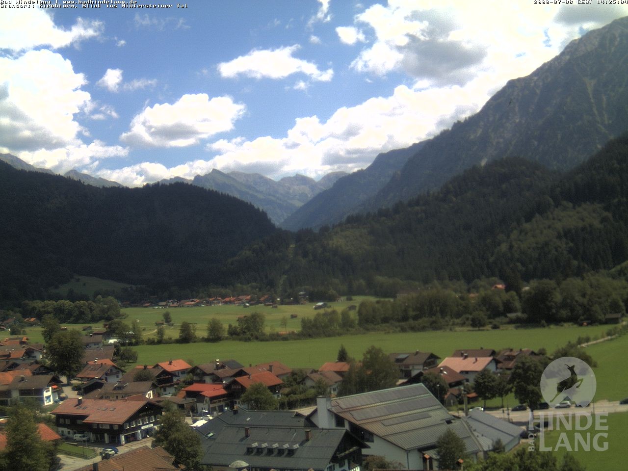 Archiv Foto Webcam Kirchturmblick Richtung Hintersteiner Tal