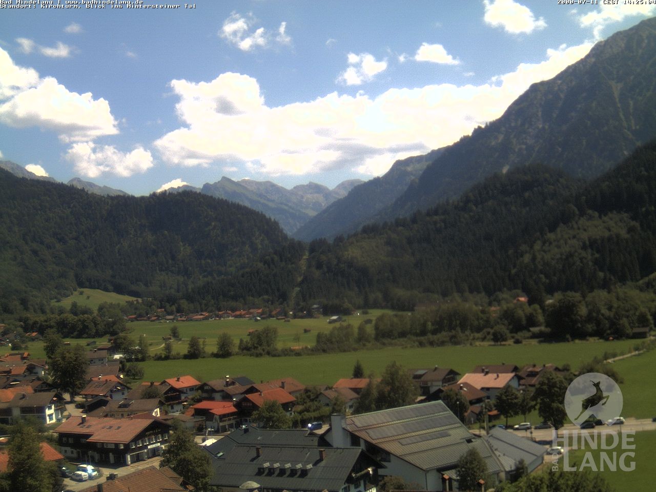 Archived image Webcam View of the church Bad Hindelang
