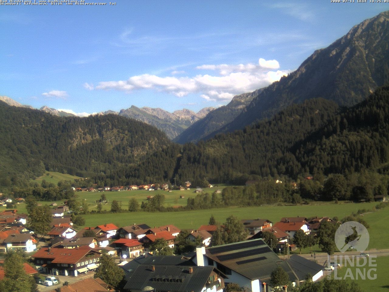 Archived image Webcam View of the church Bad Hindelang