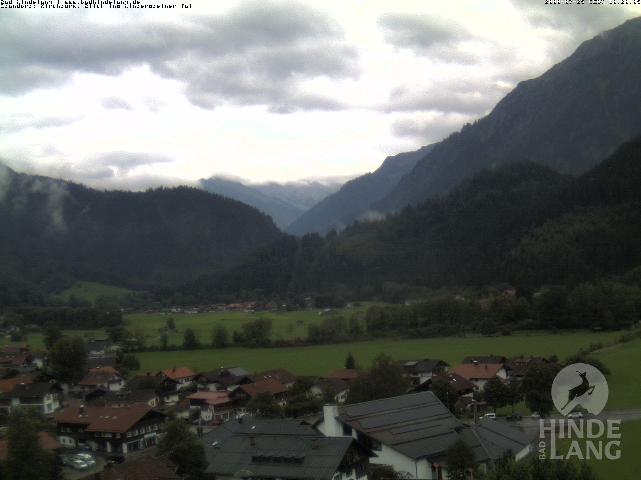 Archiv Foto Webcam Kirchturmblick Richtung Hintersteiner Tal