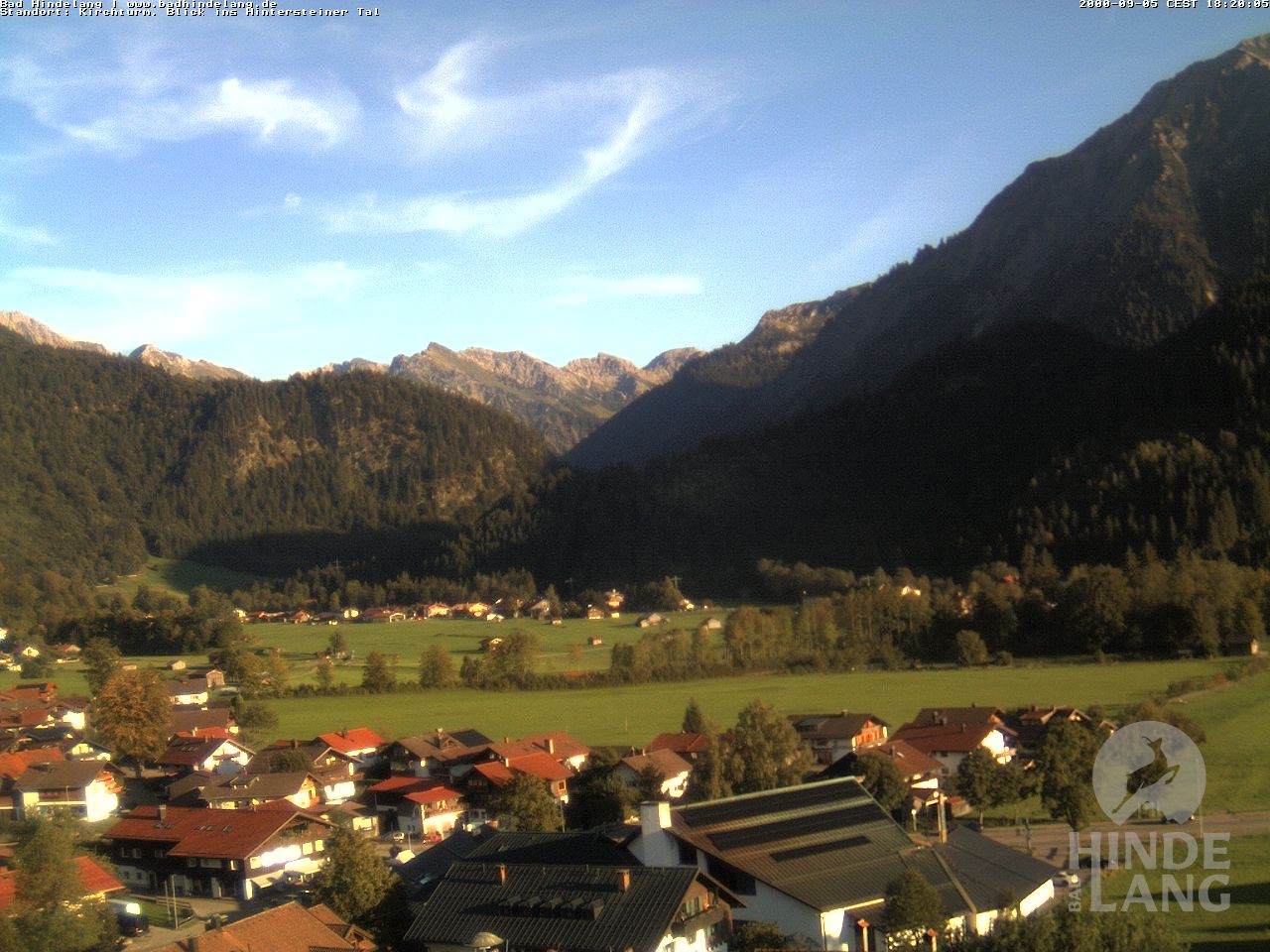 Archiv Foto Webcam Kirchturmblick Richtung Hintersteiner Tal