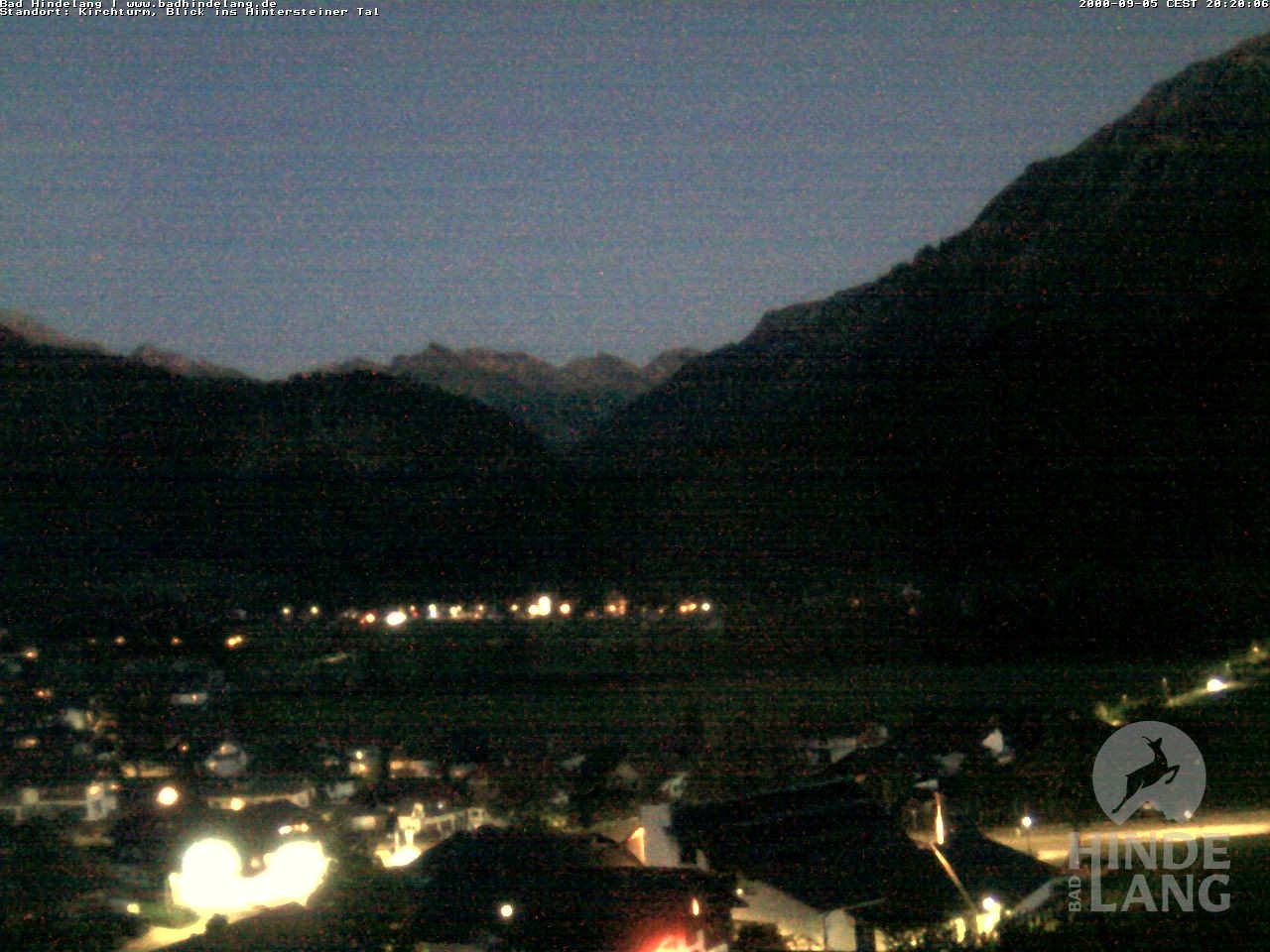 Archiv Foto Webcam Kirchturmblick Richtung Hintersteiner Tal