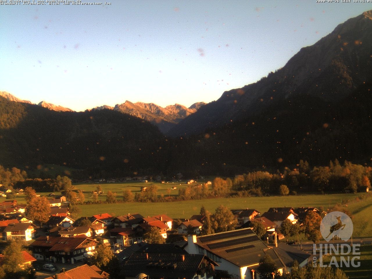 Archiv Foto Webcam Kirchturmblick Richtung Hintersteiner Tal