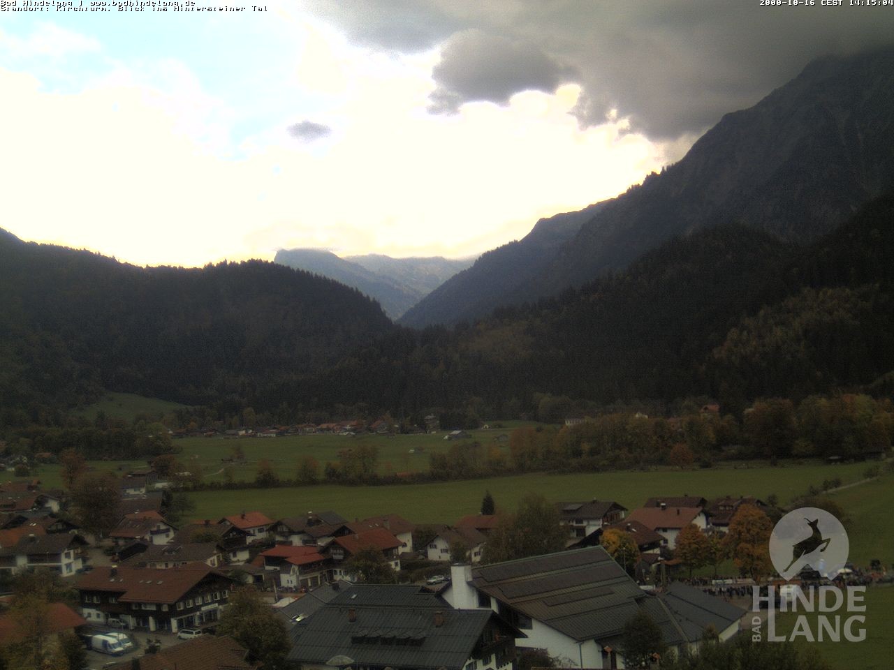 Archiv Foto Webcam Kirchturmblick Richtung Hintersteiner Tal