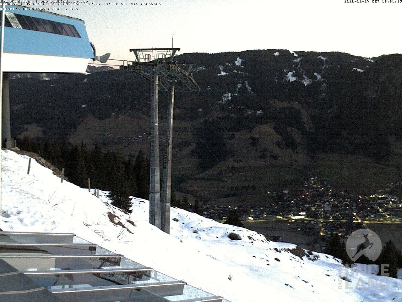 Archived image Webcam Mountain station Hornbahn