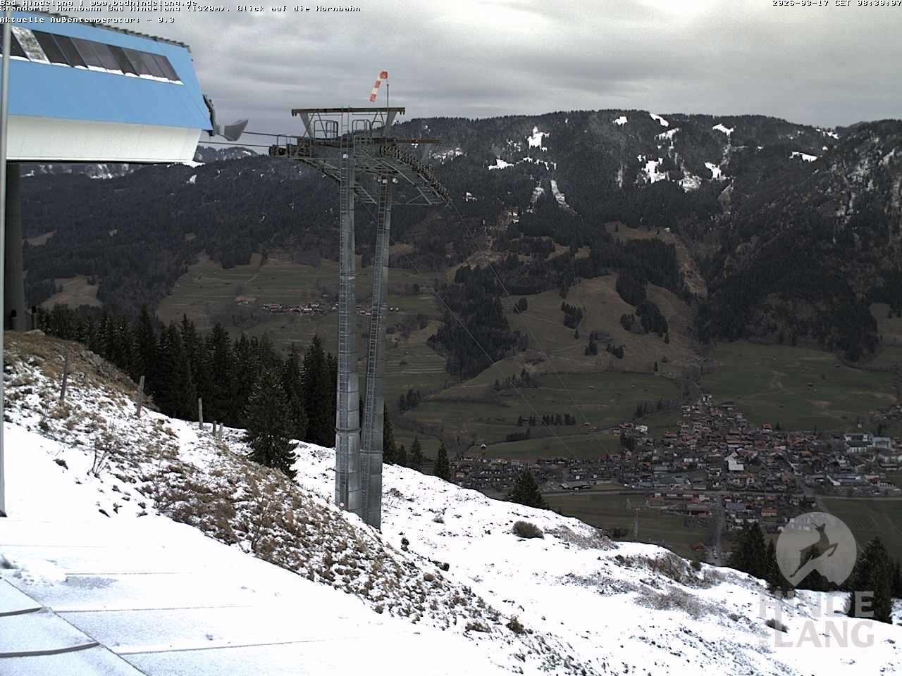 Archived image Webcam Mountain station Hornbahn