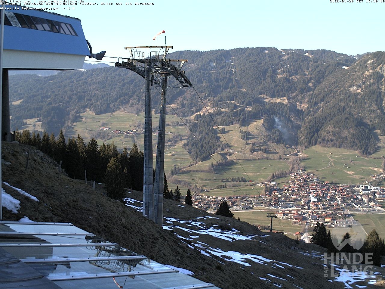 Archived image Webcam Mountain station Hornbahn