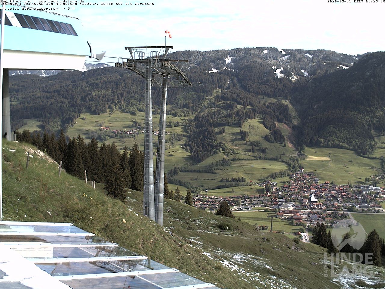 Archived image Webcam Mountain station Hornbahn