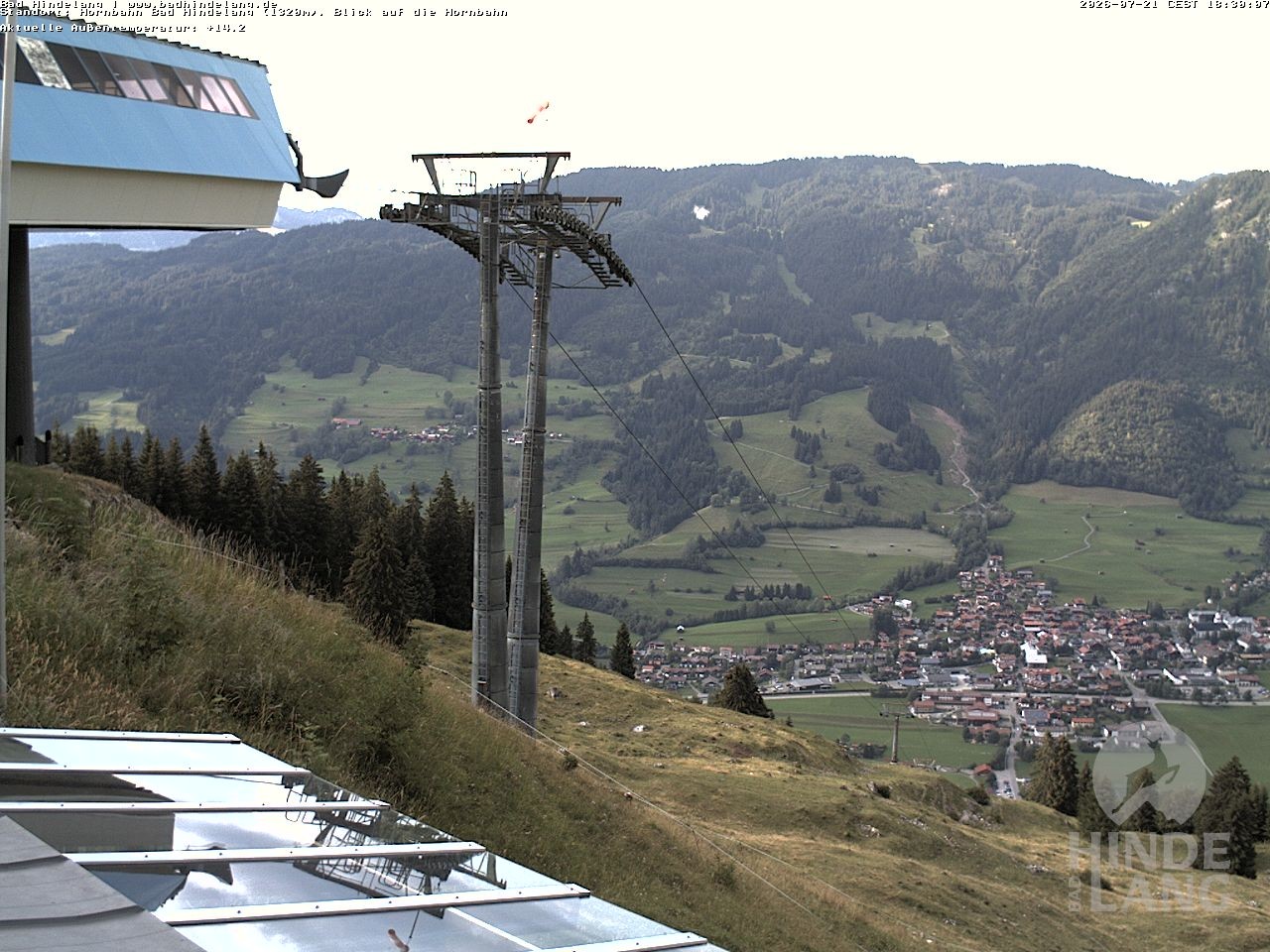 Archived image Webcam Mountain station Hornbahn