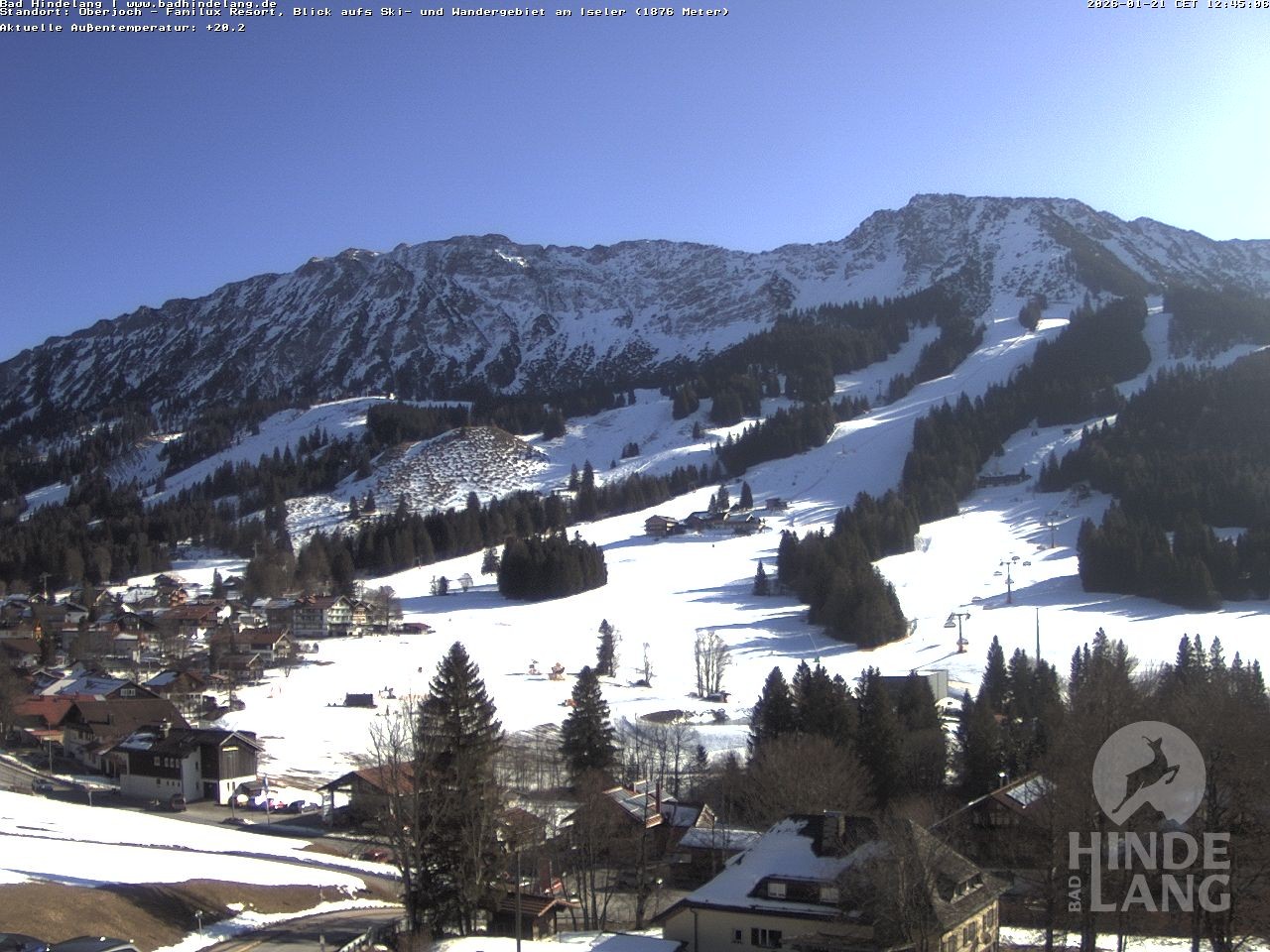 Archived image Webcam View of the kids hotel Oberjoch at the slopes in front