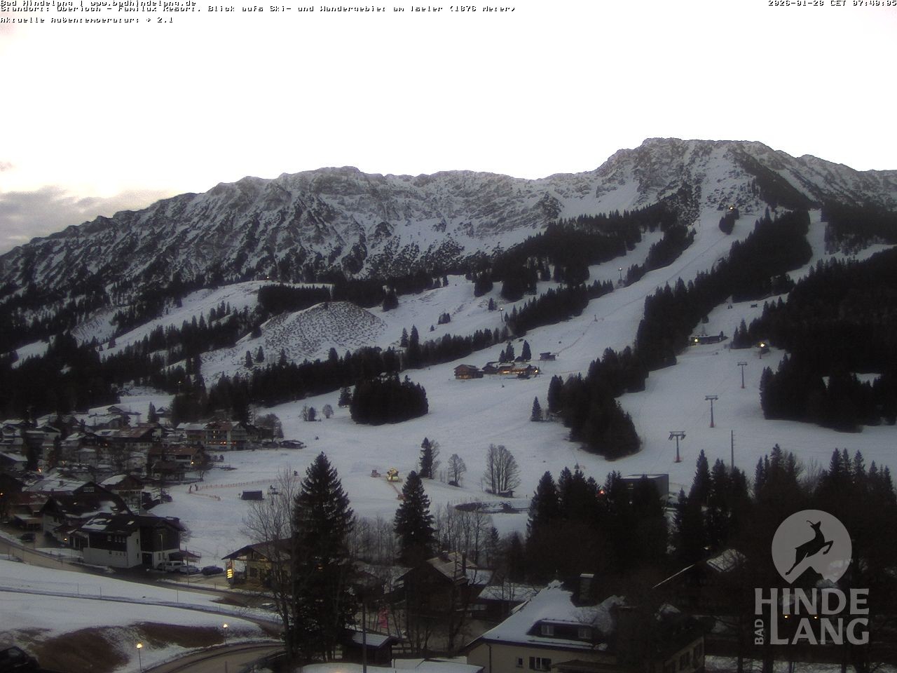Archived image Webcam View of the kids hotel Oberjoch at the slopes in front