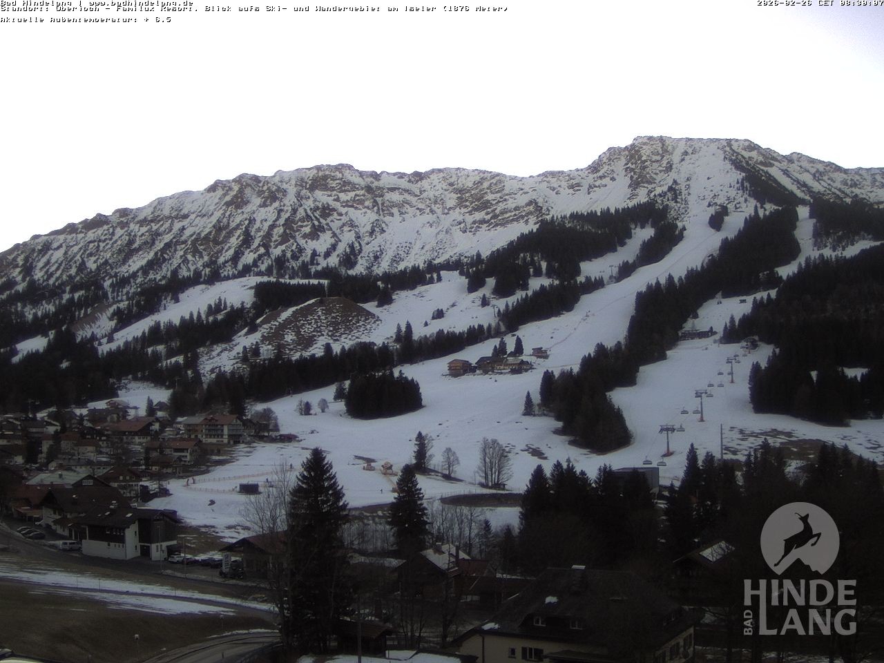 Archived image Webcam View of the kids hotel Oberjoch at the slopes in front