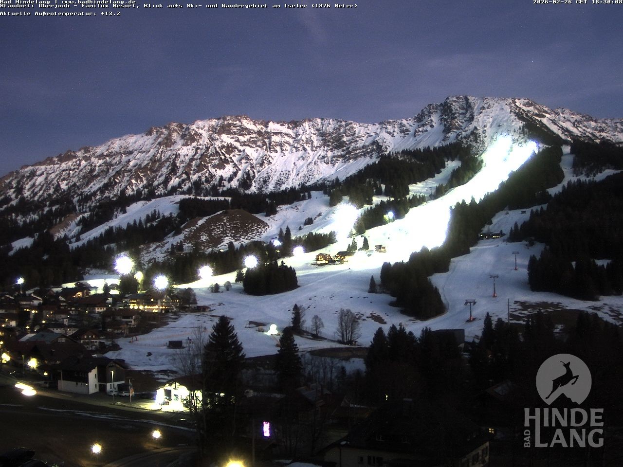 Archived image Webcam View of the kids hotel Oberjoch at the slopes in front