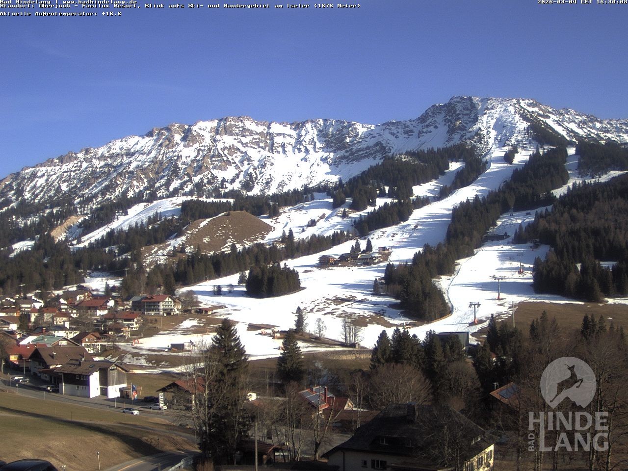 Archiv Foto Webcam Sicht vom Kinderhotel Oberjoch aus auf das Skigebiet gegenüber