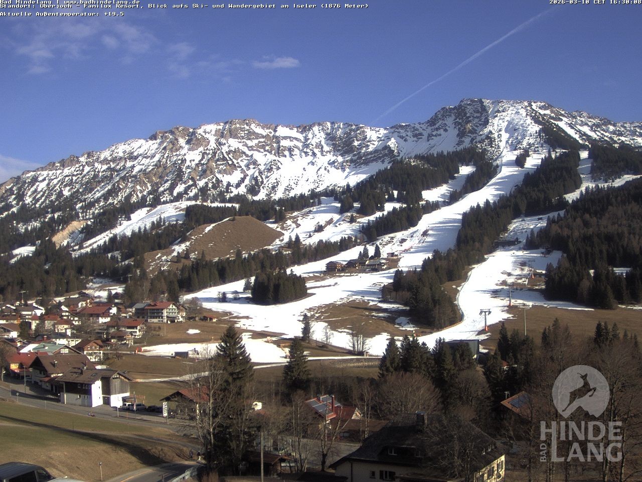 Archiv Foto Webcam Sicht vom Kinderhotel Oberjoch aus auf das Skigebiet gegenüber