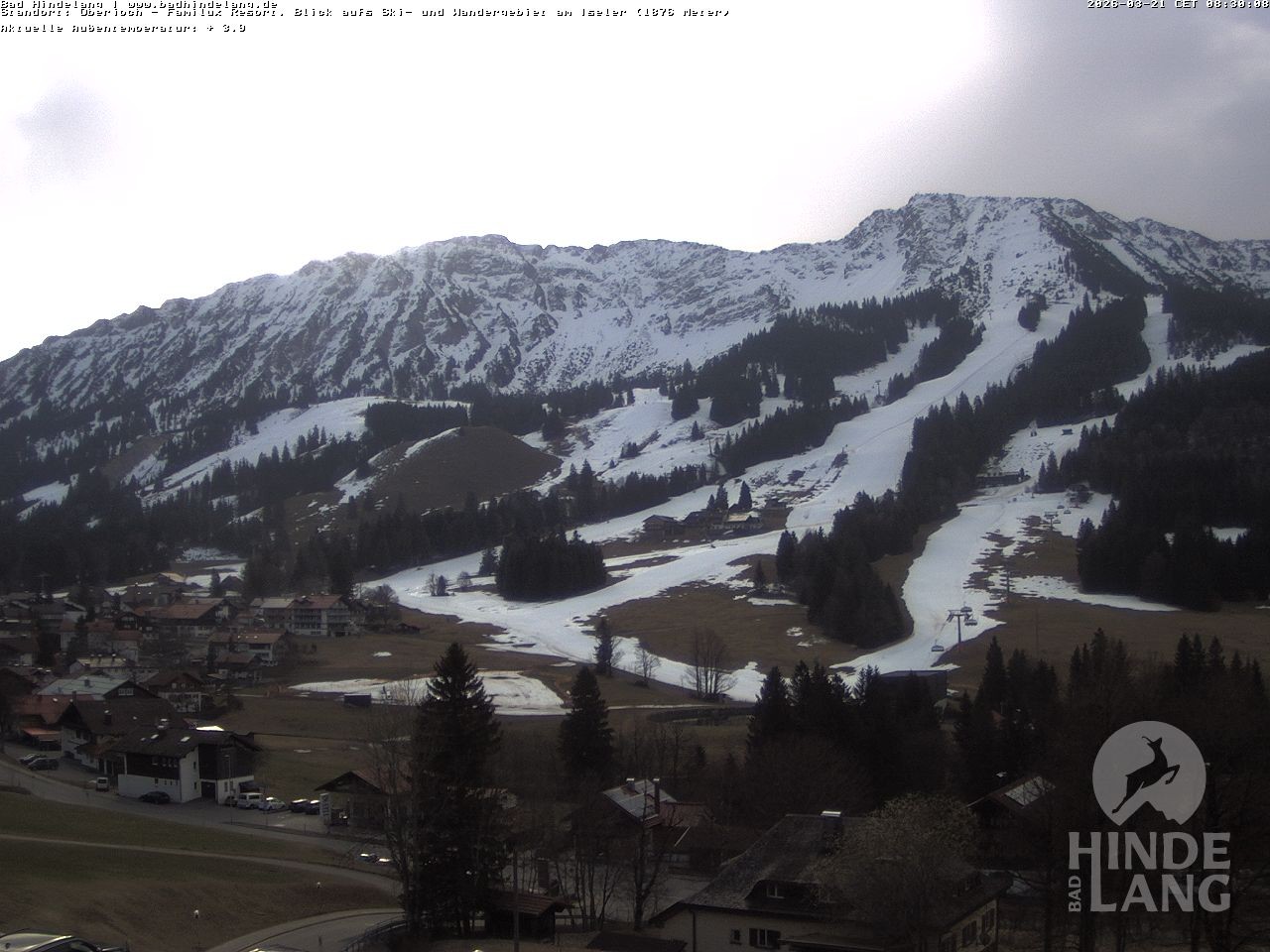 Archived image Webcam View of the kids hotel Oberjoch at the slopes in front