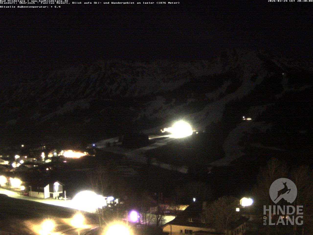 Archived image Webcam View of the kids hotel Oberjoch at the slopes in front