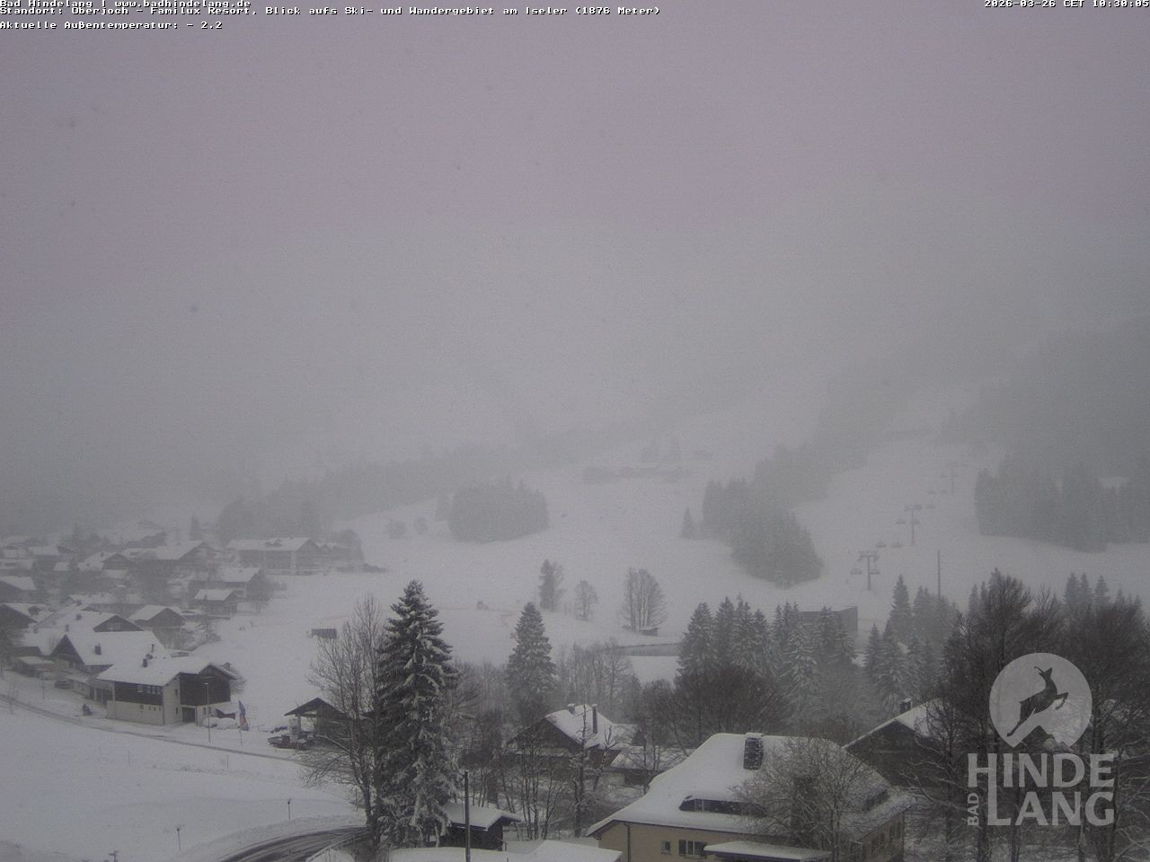 Archived image Webcam View of the kids hotel Oberjoch at the slopes in front