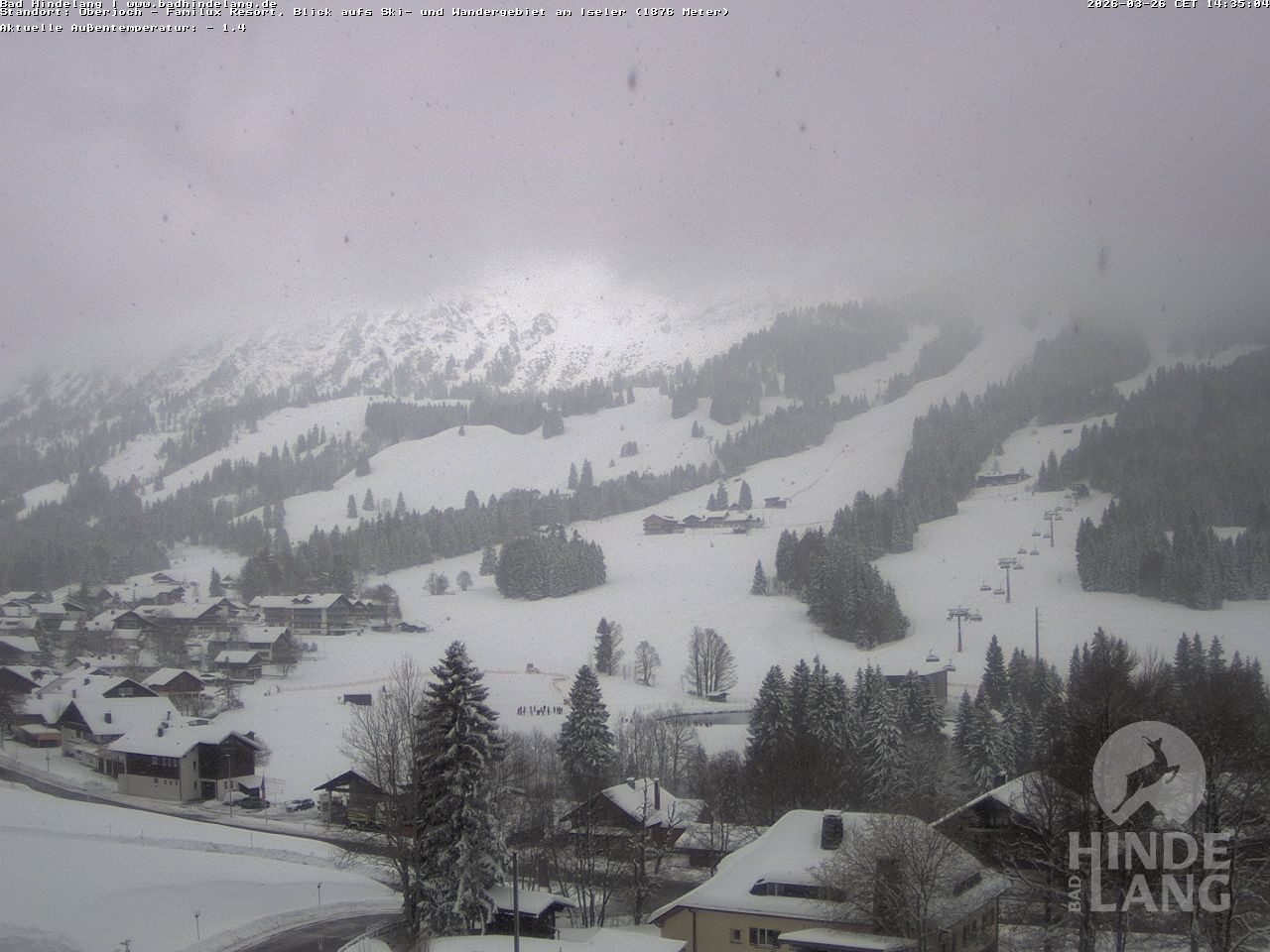 Archived image Webcam View of the kids hotel Oberjoch at the slopes in front