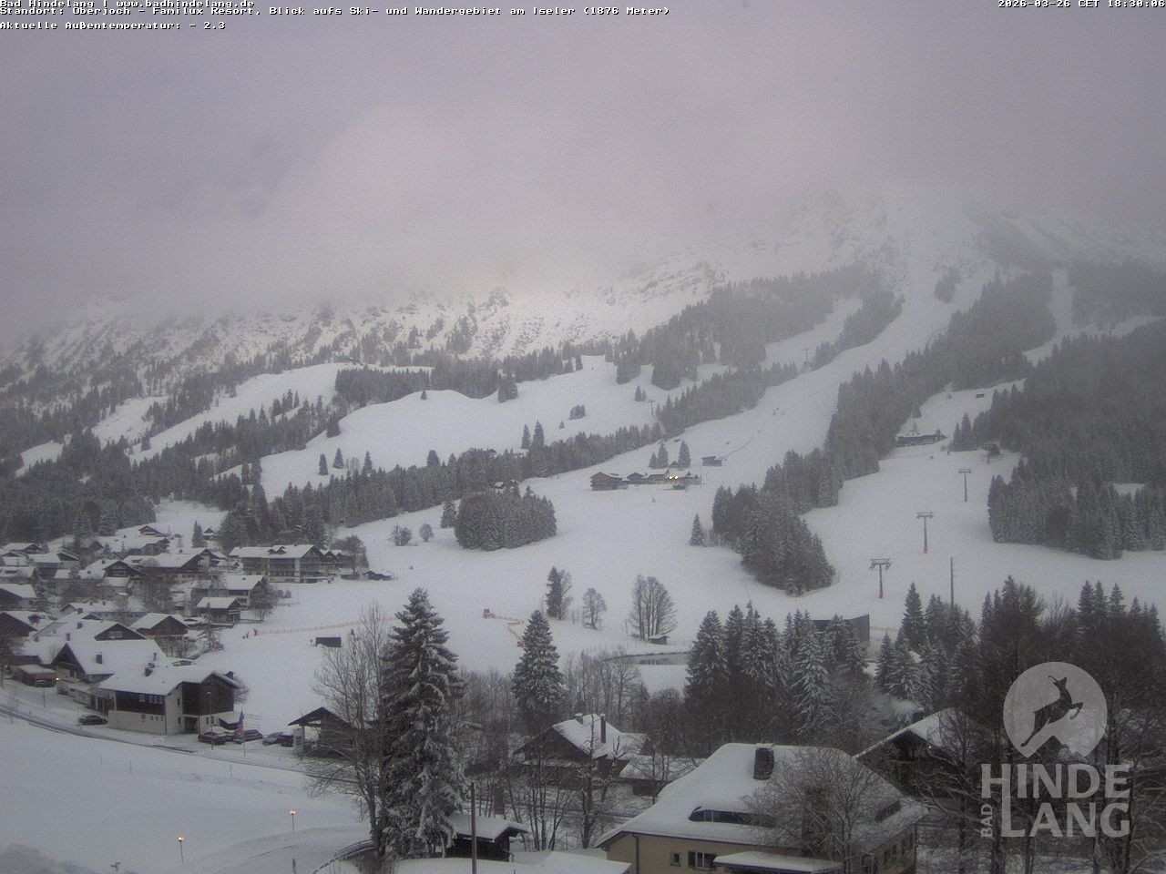 Archived image Webcam View of the kids hotel Oberjoch at the slopes in front