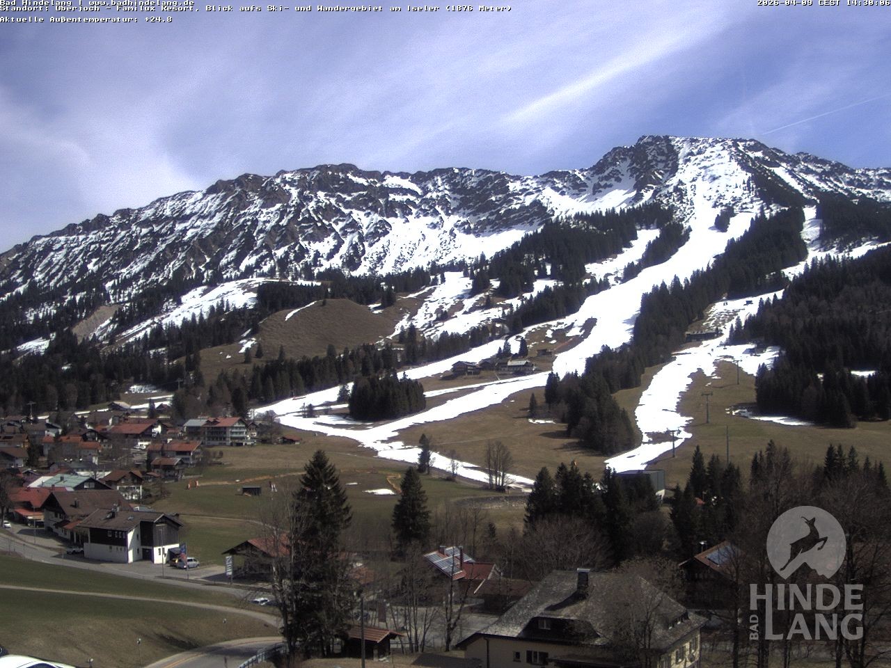 Archiv Foto Webcam Sicht vom Kinderhotel Oberjoch aus auf das Skigebiet gegenüber